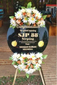 Grand Opening Manahan Solo